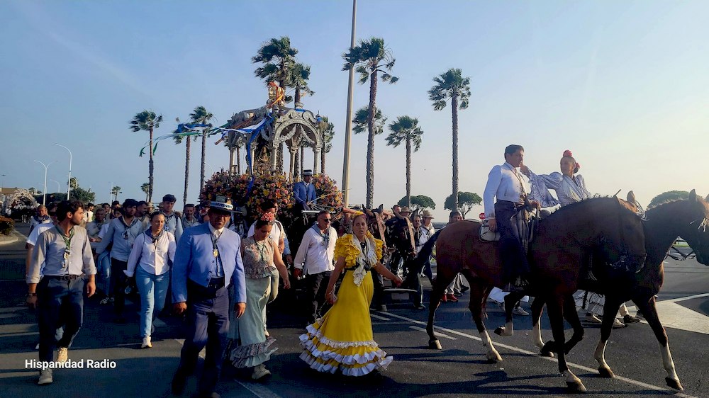 Entrada de vuelta de las Hermandes del Rocio de Huelva 11-06-2025